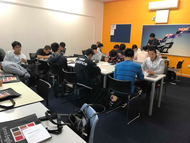 67296218_356810775003833_4239465061426397184_n