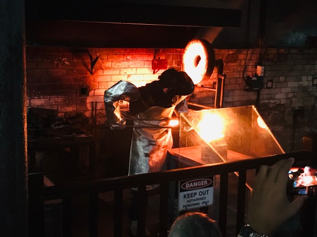 61BE0EAD-7724-4916-ADED-4B8B93F87784