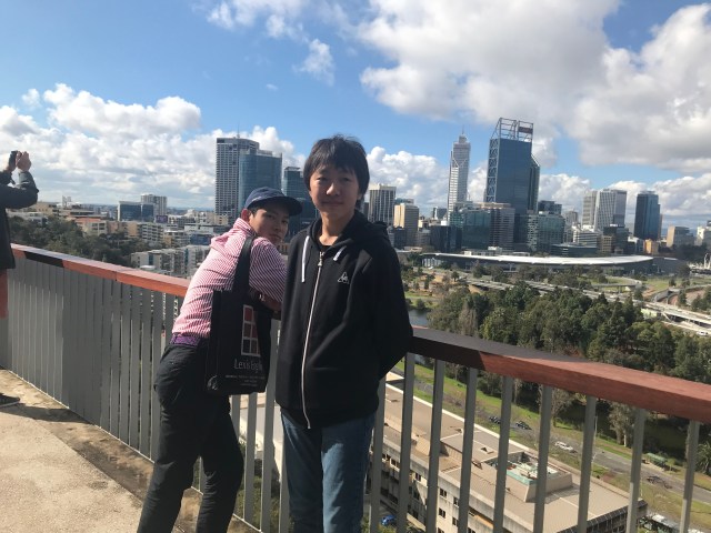 F6963395-4507-4DEE-B616-D1B282EBA337